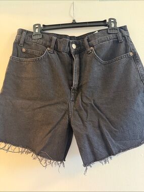 Zara Black Men’s Frayed Denim Shorts